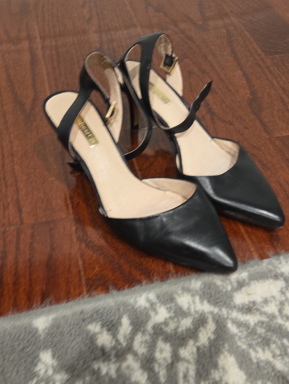Louise et Cie Black Pointed-Toe Slingback Heels